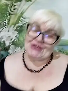 VioletSweet5566 online show from 7, 5, 2026