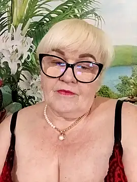 VioletSweet5566 online show from 20, 5, 2026