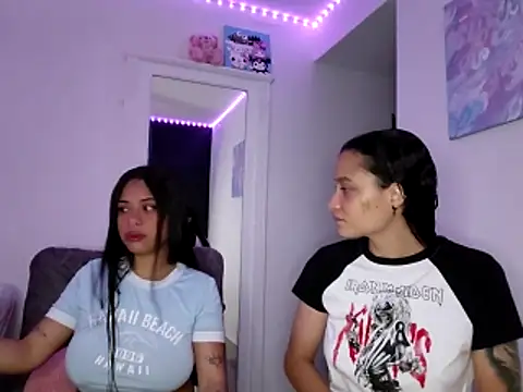 reina reina online show from 27, 3, 2026