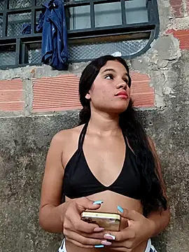 Little-Pussy-Sweet online show from 18, 9, 2025