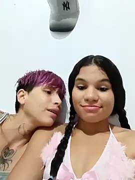 Little-Pussy-Sweet online show from 19, 9, 2025