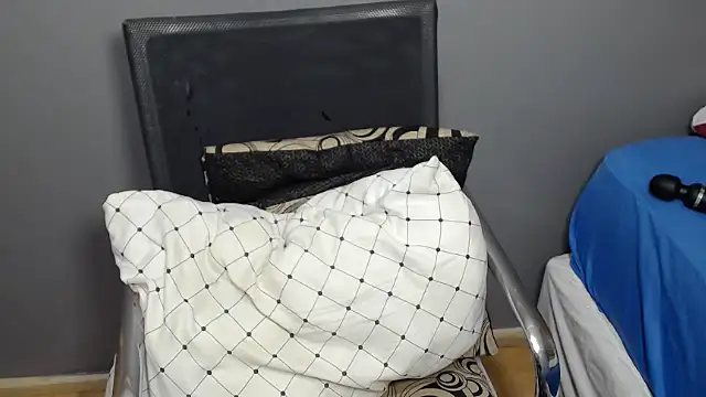 Snapshot of Ozimpho chatting on 7, 2, 2026 Ozimpho online show from 7, 2, 2026