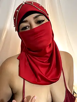 Snapshot of Amyraa_ chatting on 8, 10, 2025 Amyraa  online show from 8, 10, 2025