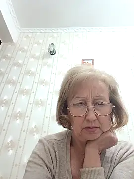 AlikaSwan5821 online show from 27, 9, 2025