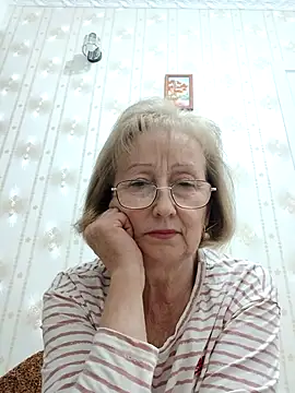 AlikaSwan5821 online show from 6, 11, 2025