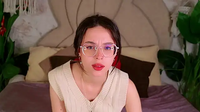 LANA MILANO online show from 27, 9, 2025