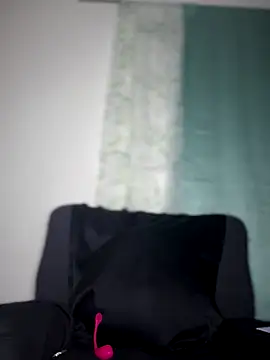  foreigntitts online show from 27, 10, 2025