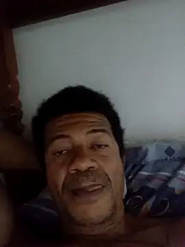 moreno25centimetro online show from 22, 11, 2025