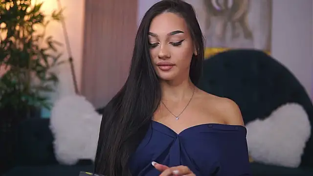 NinaSolenne online show from 3, 11, 2025