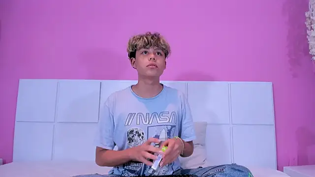 NathanBell online show from 26, 10, 2025