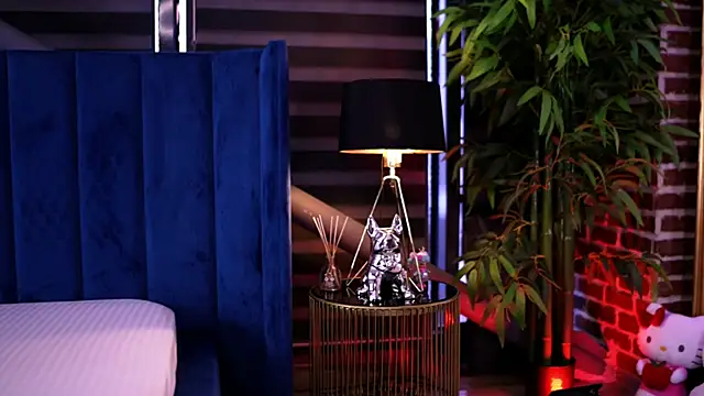 Snapshot of MillaSerene chatting on 1, 3, 2026 MillaSerene online show from 1, 3, 2026