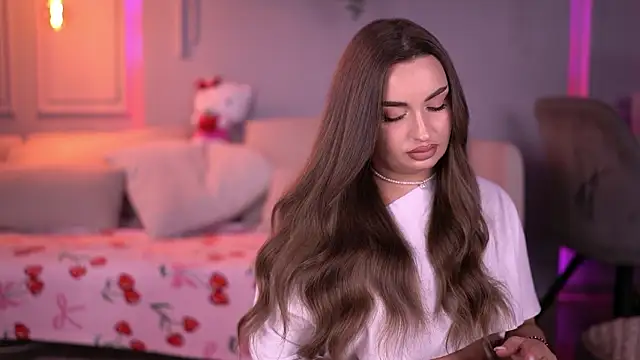 Snapshot of MillaSerene chatting on 5, 3, 2026 MillaSerene online show from 5, 3, 2026