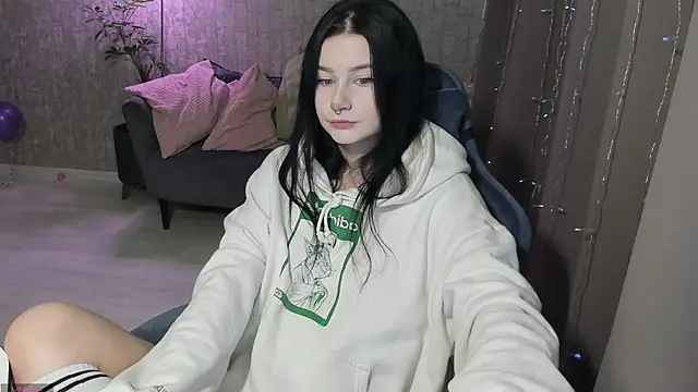 AlinaGreeeen online show from 22, 9, 2025