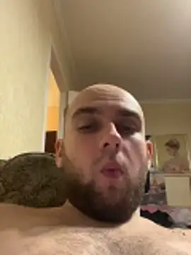 LuckyGirlfriends online show from 7, 1, 2026