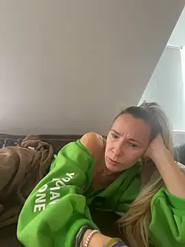 blondi2077 online show from 20, 10, 2025