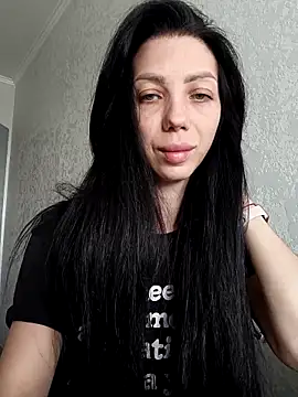 Snapshot of Princessa99885 chatting on 11, 9, 2025 Princessa99885 online show from 11, 9, 2025