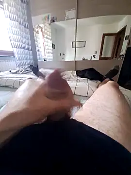 Snapshot of vercf14 chatting on 14, 4, 2026 vercf14 online show from 14, 4, 2026