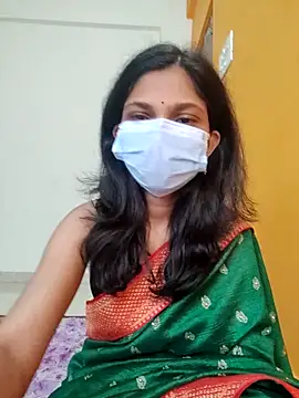 Shivani2002 online show from 28, 11, 2025