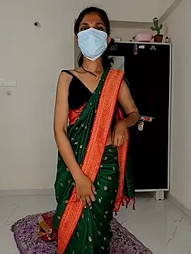 Shivani2002 online show from 17, 5, 2026