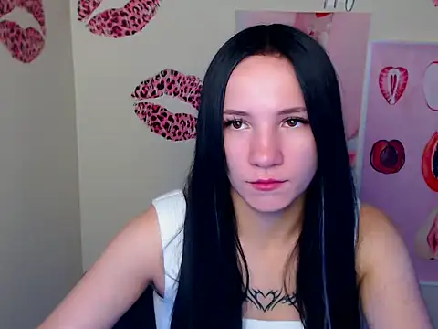 Snapshot of Em7MaA chatting on 27, 9, 2025 Em7MaA online show from 27, 9, 2025