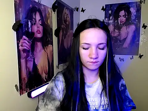 Snapshot of Em7MaA chatting on 30, 9, 2025 Em7MaA online show from 30, 9, 2025