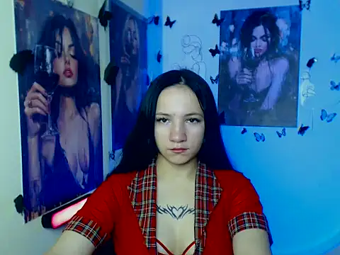 Snapshot of Em7MaA chatting on 31, 10, 2025 Em7MaA online show from 31, 10, 2025