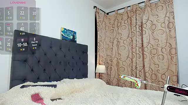 DULCEE MARIA11 online show from 19, 9, 2025