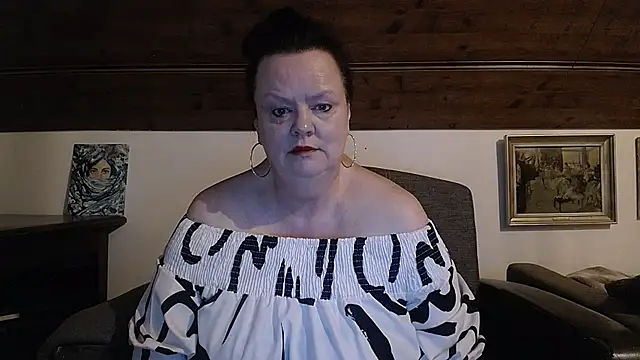 TiffanyMature online show from 21, 5, 2026