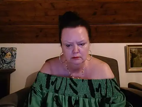 TiffanyMature online show from 26, 5, 2026