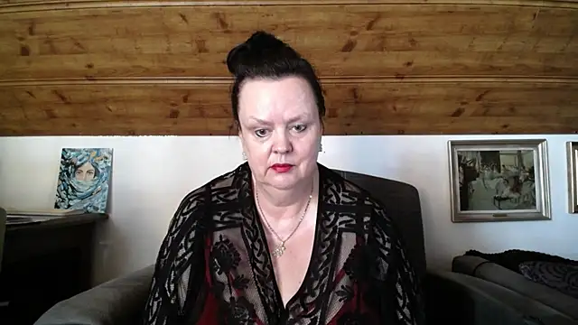 Snapshot of TiffanyMature chatting on 10, 7, 2026 TiffanyMature online show from 10, 7, 2026