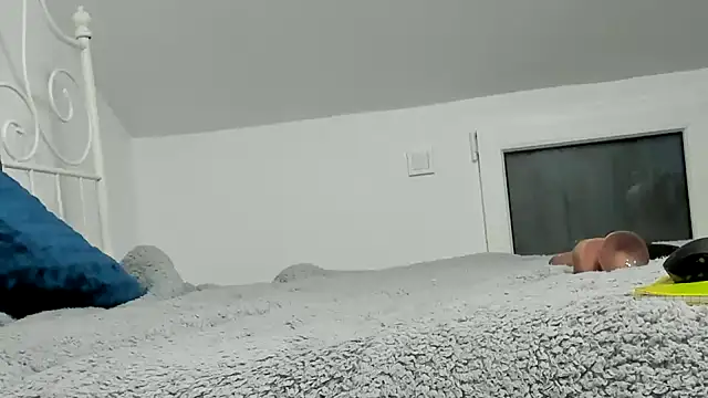 alesquirt33 online show from 7, 4, 2026