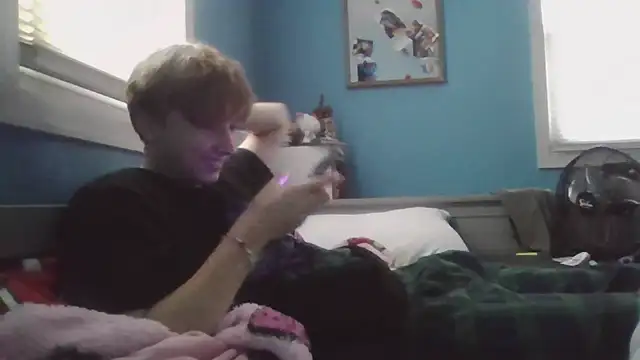 Snapshot of Liam_axel35 chatting on 7, 11, 2025 Liam axel35 online show from 7, 11, 2025