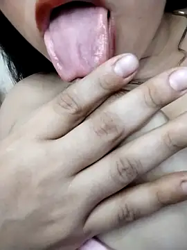 Snapshot of Diamily chatting on 29, 3, 2026 Diamily online show from 29, 3, 2026