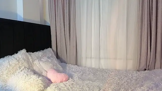 LunaVelvet777 online show from 14, 3, 2026