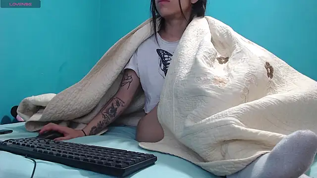 Snapshot of toxic_sweet_ chatting on 25, 9, 2025 toxic sweet online show from 25, 9, 2025