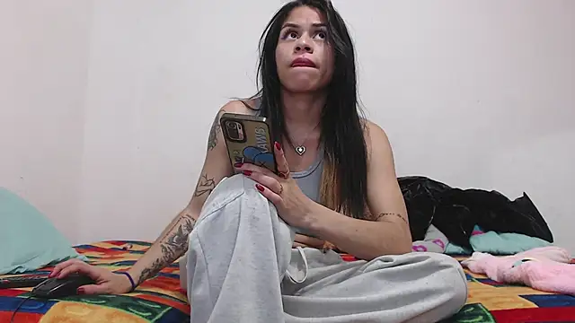 Snapshot of toxic_sweet_ chatting on 28, 10, 2025 toxic sweet online show from 28, 10, 2025