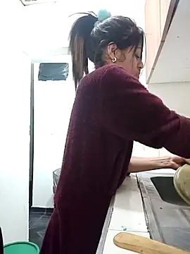 Snapshot of toxic_sweet_ chatting on 28, 11, 2025 toxic sweet online show from 28, 11, 2025