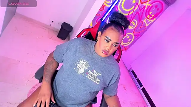 Snapshot of _EvaRouse chatting on 20, 9, 2025 EvaRouse online show from 20, 9, 2025