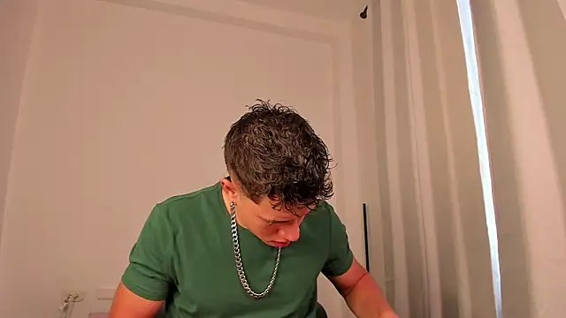 Snapshot of nathan_blake chatting on 18, 9, 2025 nathan blake online show from 18, 9, 2025