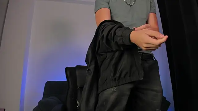 Snapshot of nathan_blake chatting on 1, 2, 2026 nathan blake online show from 1, 2, 2026