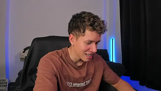 Snapshot of nathan_blake chatting on 13, 2, 2026 nathan blake online show from 13, 2, 2026