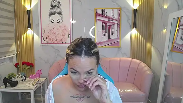 Jade Jones a online show from 18, 9, 2025