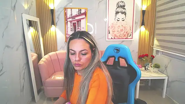 Jade Jones a online show from 19, 9, 2025