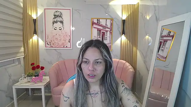 Jade Jones a online show from 5, 12, 2025