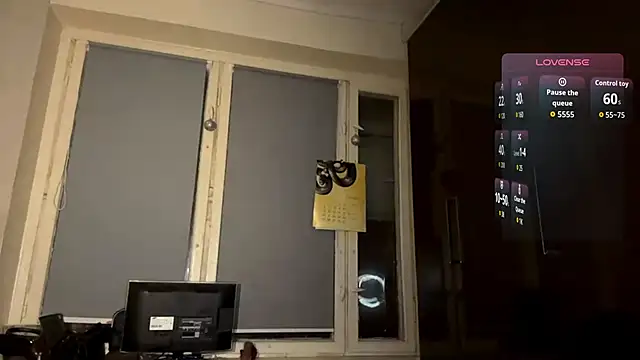 AlfredaBillegas online show from 6, 10, 2025