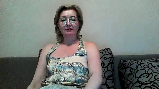 IrynaMolbertx online show from 19, 3, 2026