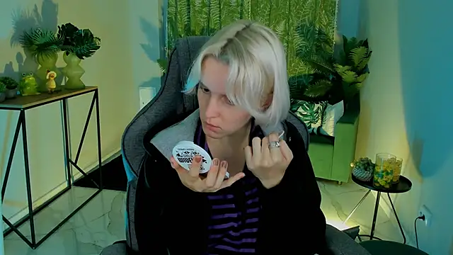 BethanyCloud online show from 9, 9, 2025