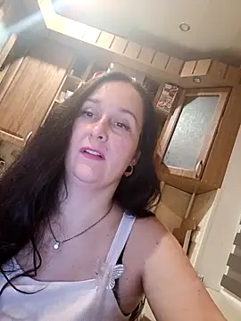 Amandda  online show from 19, 10, 2025