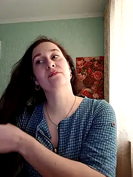 Amandda  online show from 1, 2, 2026