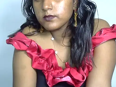 Cute mikii online show from 18, 2, 2026